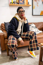 Load image into Gallery viewer, NAVY PLAID TROUSER