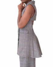 Load image into Gallery viewer, GLEN PLAID OPEN BACK WOOL VEST
